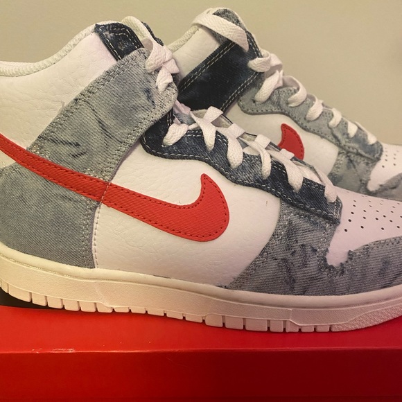 Nike Denim Dunk High - Picture 3 of 5